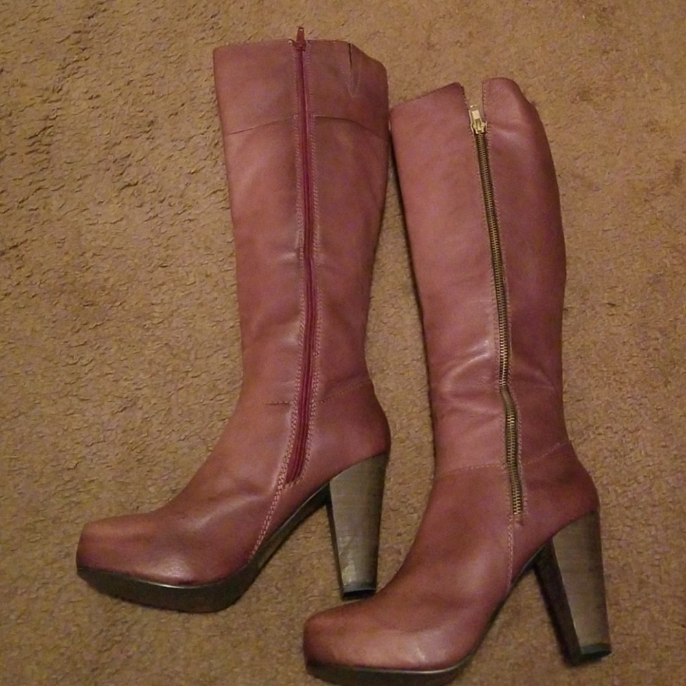 Brand new Steve madden boots